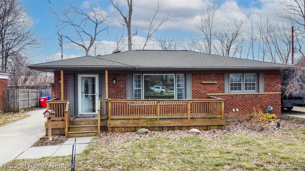 32653 Beacon Lane, Fraser, MI 48026 — front exterior