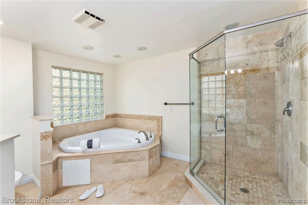 6533 POST OAK Drive, West Bloomfield, MI — Photo 26