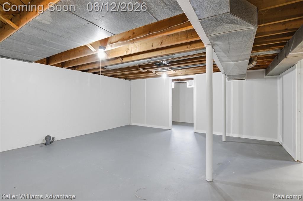 23111 Scotia Road, Oak Park, MI 48237 — Photo 29