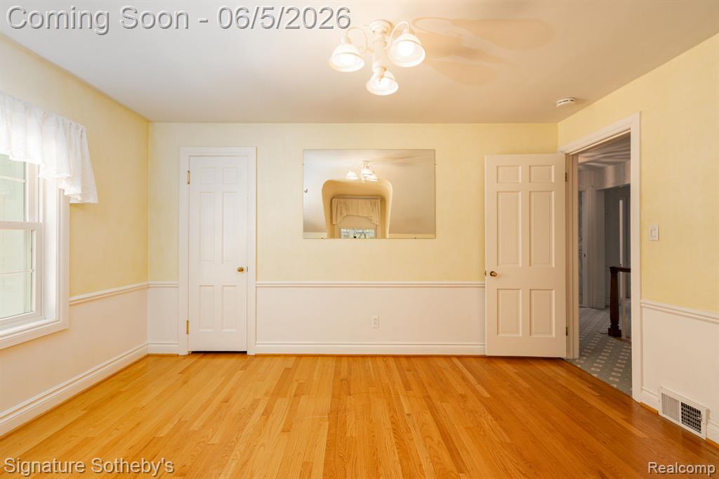 274 Hillcrest Avenue, Grosse Pointe, MI 48236 — Photo 31