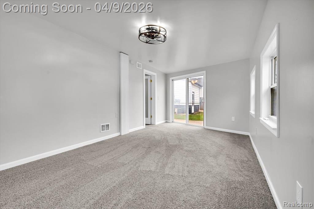 23109 Harding Avenue, Hazel Park, MI 48030 — Photo 22