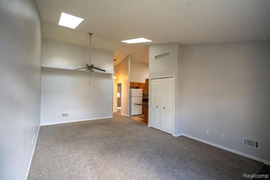 23273 Bunte Court, Trenton, MI 48183 — Photo 7