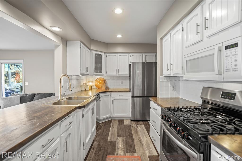 7028 RIEGLER Street, Grand Blanc, MI 48439 — Photo 7