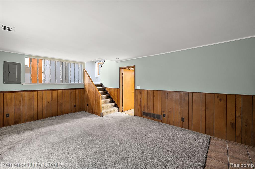 876 RIDGEMONT Street, Commerce Twp, MI 48382 — Photo 26