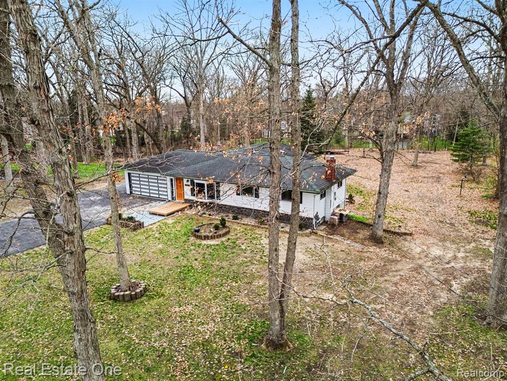 4937 Oak Park Drive, Clarkston, MI — Photo 35
