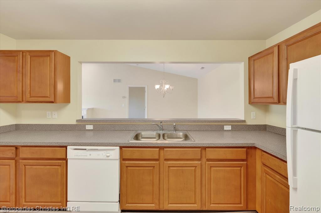 16773 Carriage Way, Northville, MI 48168 — Photo 20