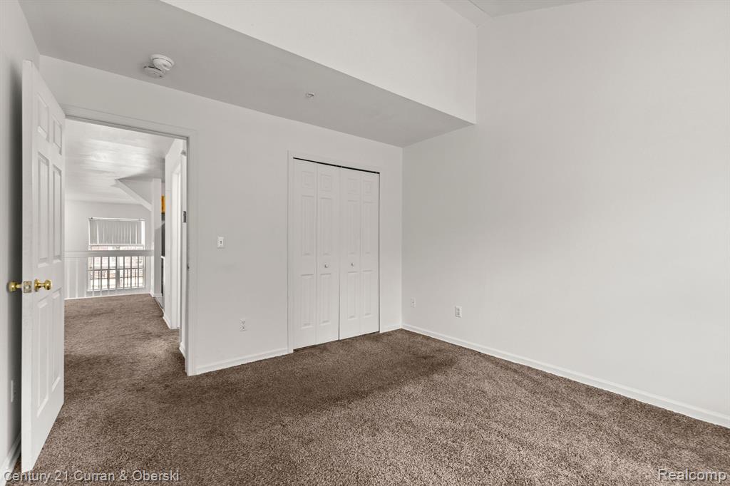 4255 SCHAEFER Road, Dearborn, MI 48126 — Photo 10
