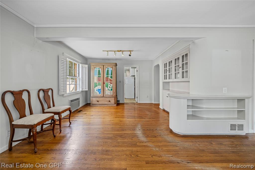 438 Colonial Court, Grosse Pointe Farms, MI 48236 — Photo 7