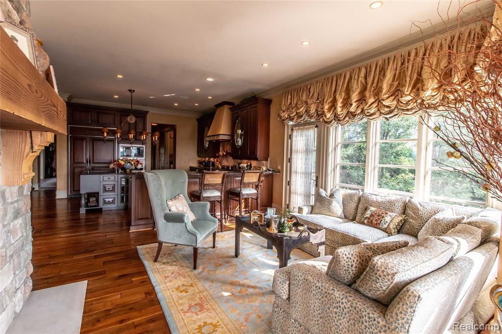 2756 Turtle Bluff Drive, Bloomfield Hills, MI, 48302