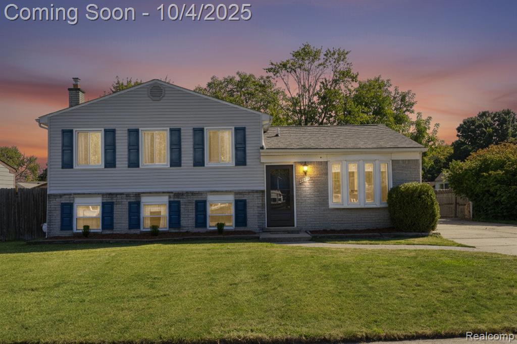 42708 Wilmington Drive, Sterling Heights, MI 48313 — Photo 40