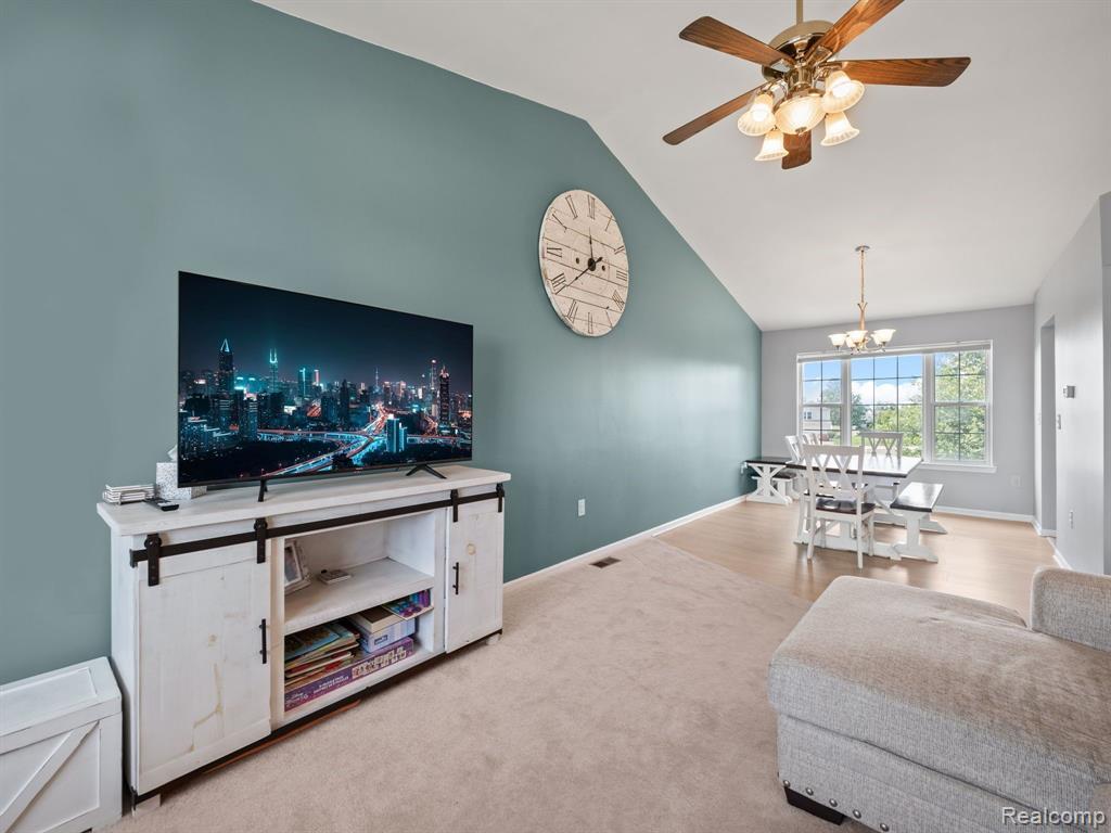 7538 Lochmoor Drive, Ypsilanti, MI 48197 — Photo 6
