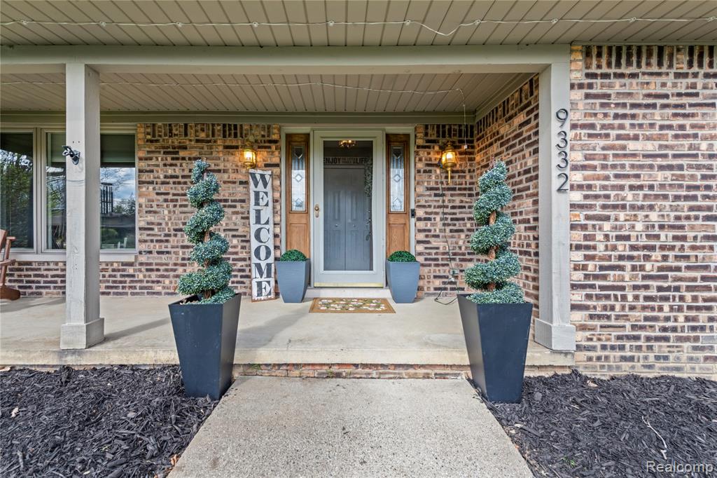 9332 Oakmont Drive, Grand Blanc, MI 48439 — Photo 15