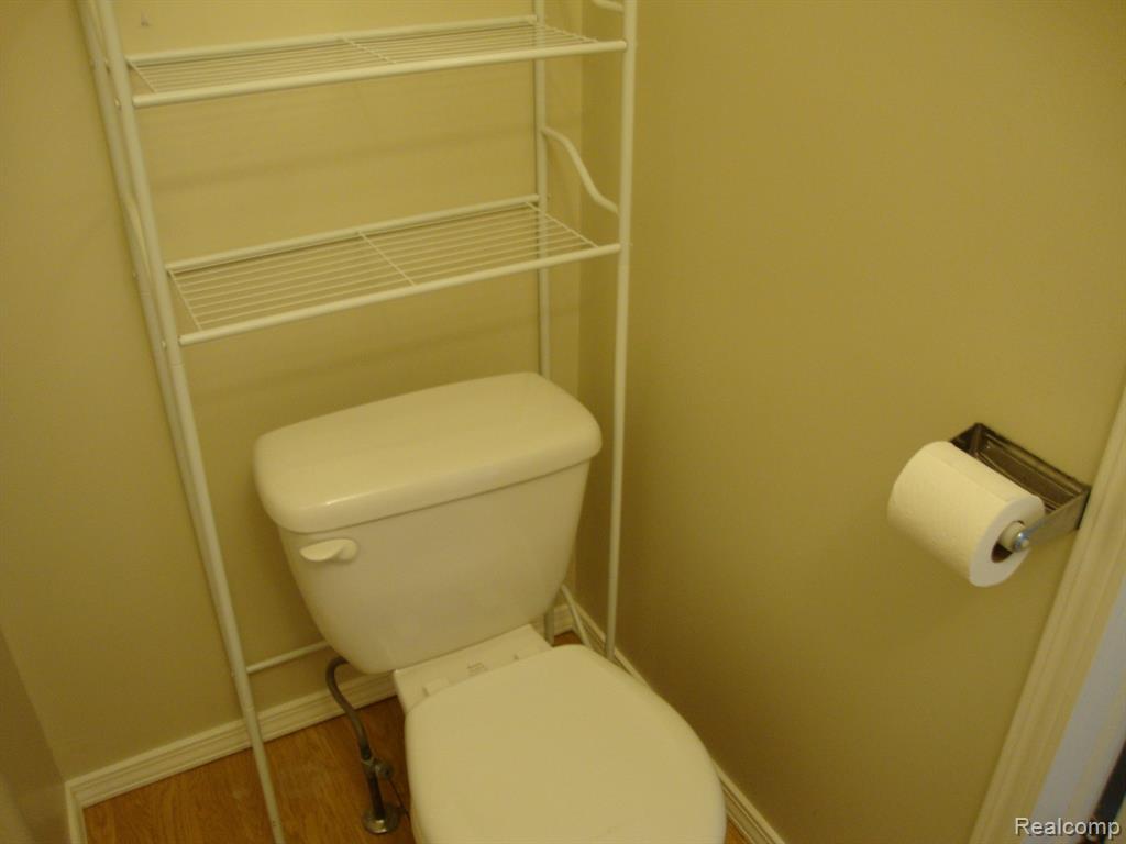 47780 Frederick Road, Shelby Twp, MI 48317 — Photo 18