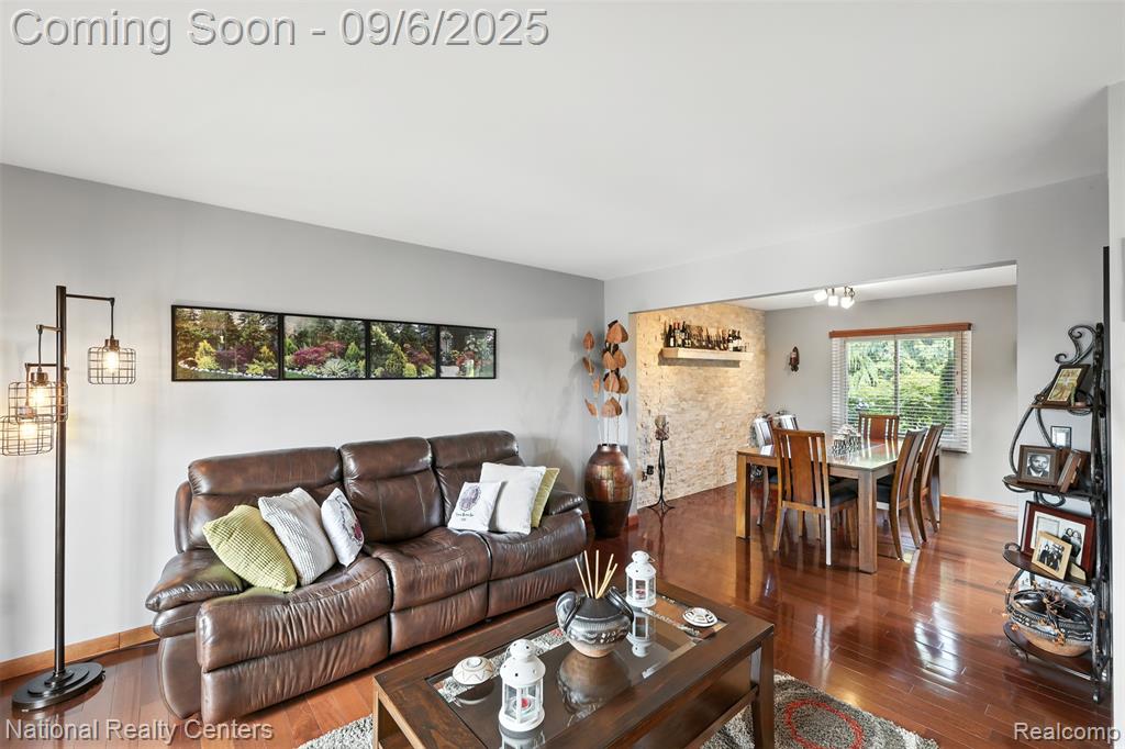 46674 Snowbird Drive, Macomb, MI 48044 — Photo 8