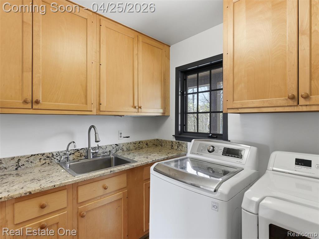9990 Sashabaw Road, Clarkston, MI 48348 — Photo 48