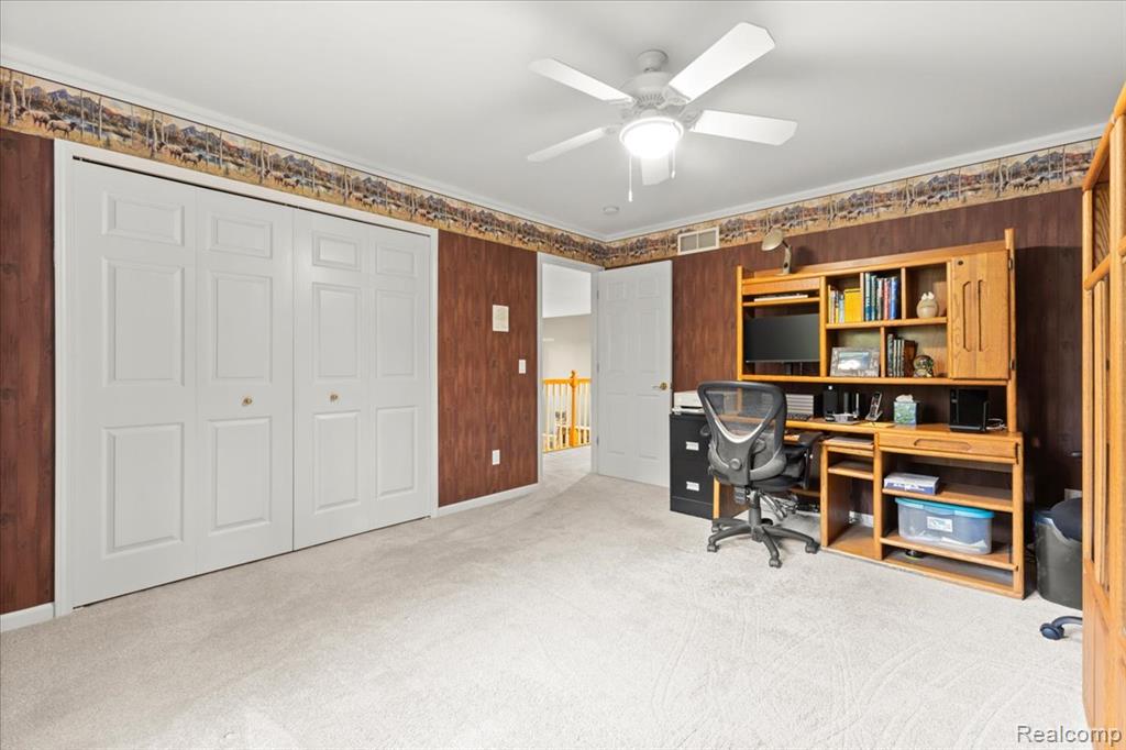 860 Galahad Drive, Ortonville, MI 48462 — Photo 37
