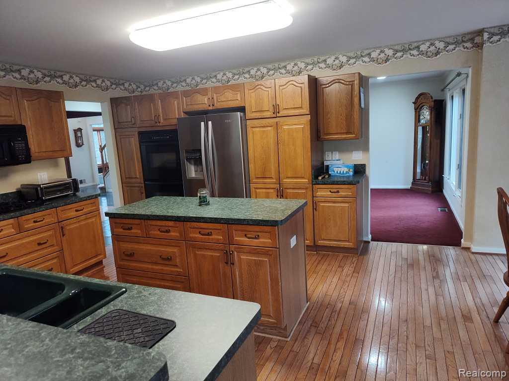 1339 Pond Bluff Way, Brighton, MI 48114 — Photo 18