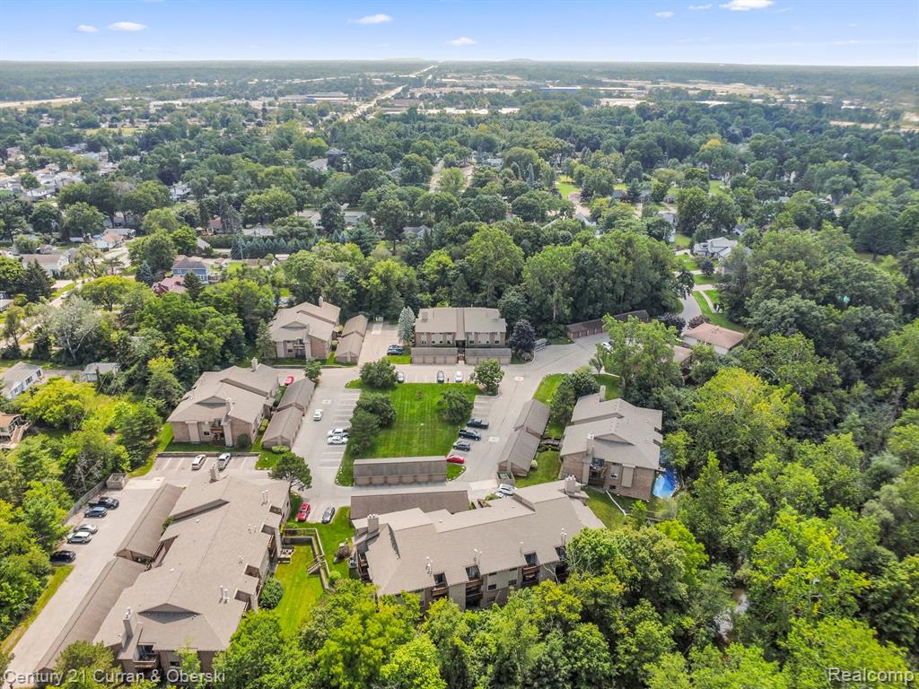 11865 SYCAMORE Drive, 31, Plymouth, MI 48170 — Photo 36