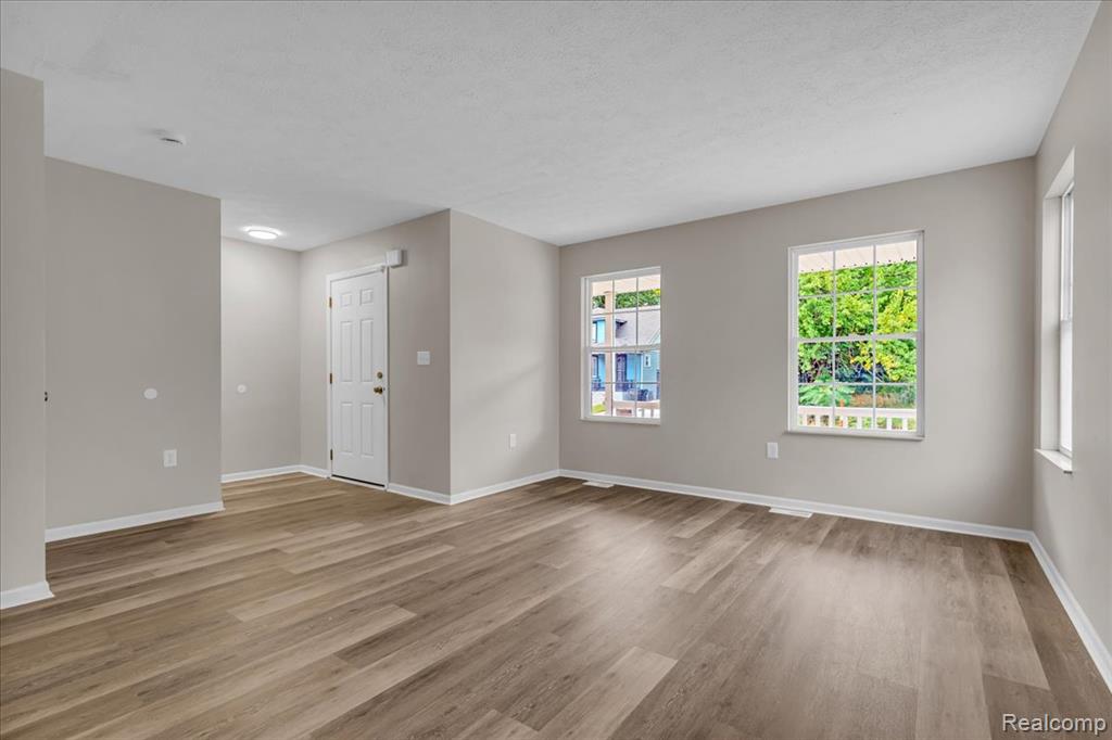 8282 Desoto Street, Detroit, MI 48238 — Photo 3