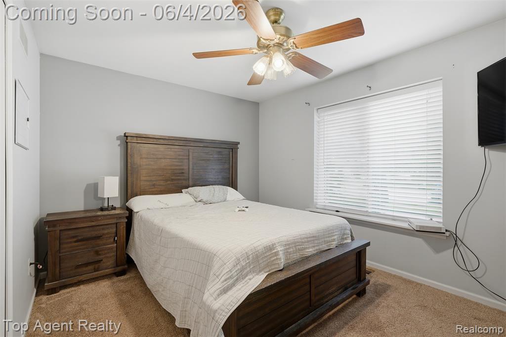 46519 Donahue Avenue, Macomb, MI 48044 — Photo 18