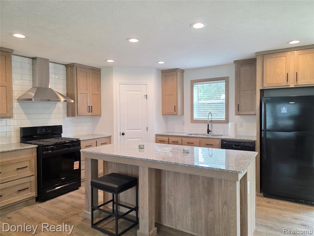 20 Hillview, Peck, MI 48466 — Photo 6