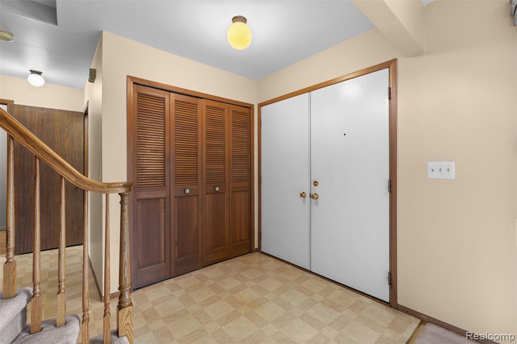 4210 Wingate Drive, Sterling Heights, MI 48310 — Photo 6