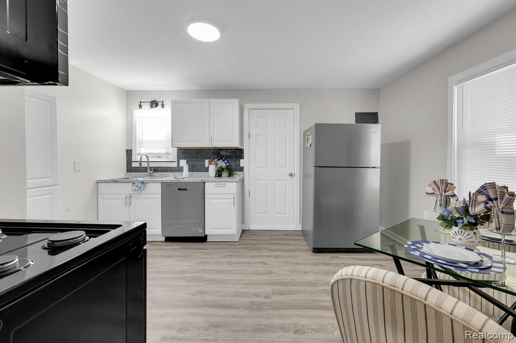6081 CHEROKEE Street, Taylor, MI 48180 — Photo 5
