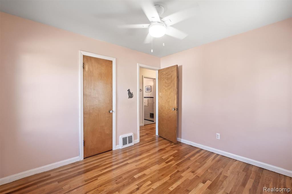 917 N Edison Avenue, Royal Oak, MI 48067 — Photo 20