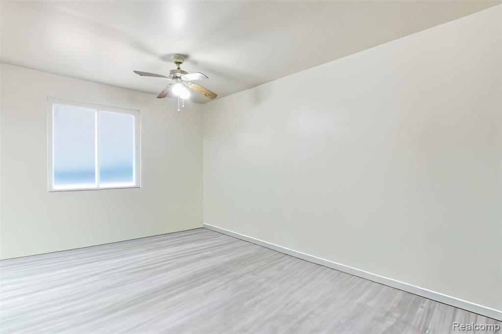 6011 Washington Street, Romulus, MI 48174 — Photo 14