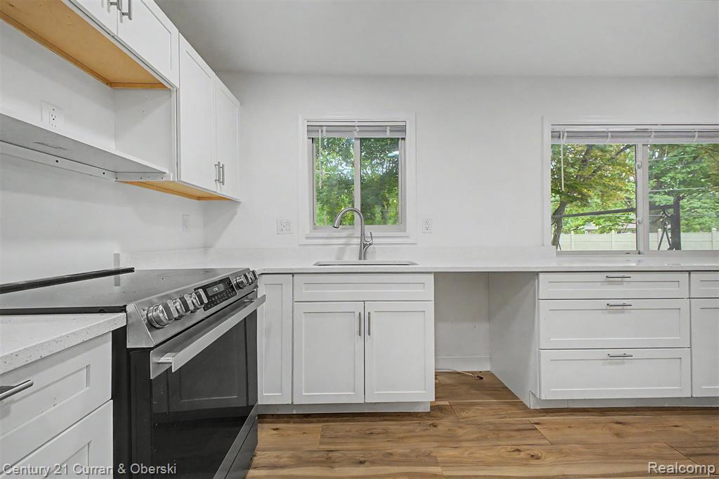 8834 Dublin Way, Sterling Heights, MI 48314 — Photo 14
