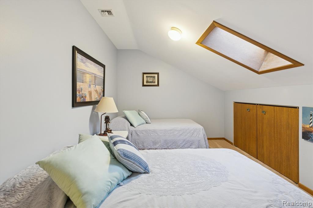 331 Lakeview, 18, Port Austin, MI 48467 — Photo 26