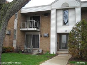 89 E EDSEL FORD FWY, Detroit, MI, 48202