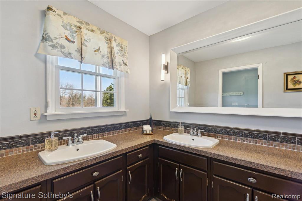 4715 FOX LAKE Road, Goodrich Vlg, MI — Photo 21