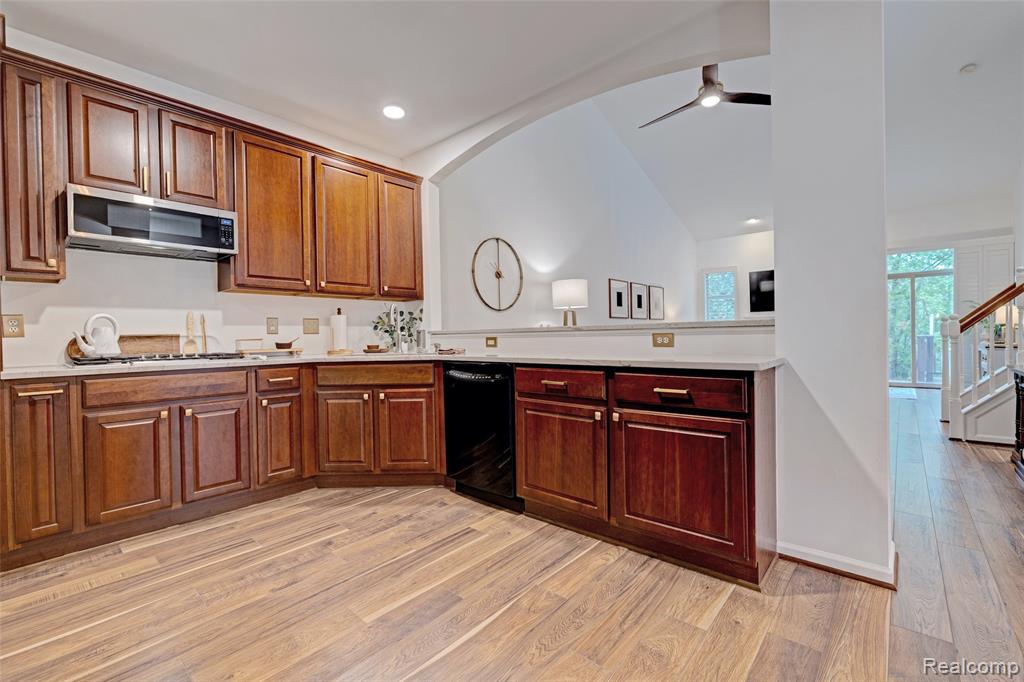 6931 Stonewood Place, Clarkston, MI — Photo 15