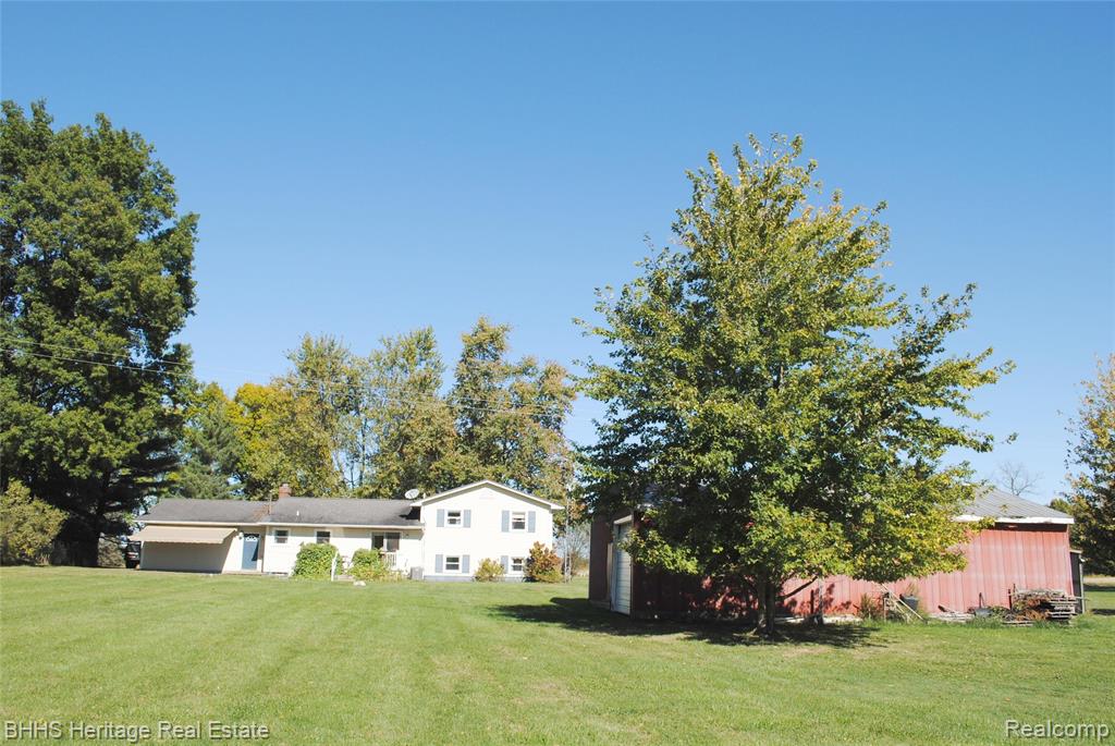 10755 Sober Road, Webberville, MI 48892 — Photo 14
