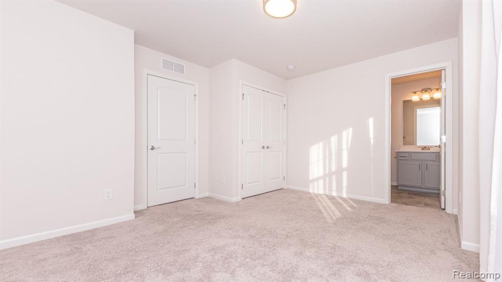 49685 LANTERN Way, Canton, MI 48188 — Photo 15