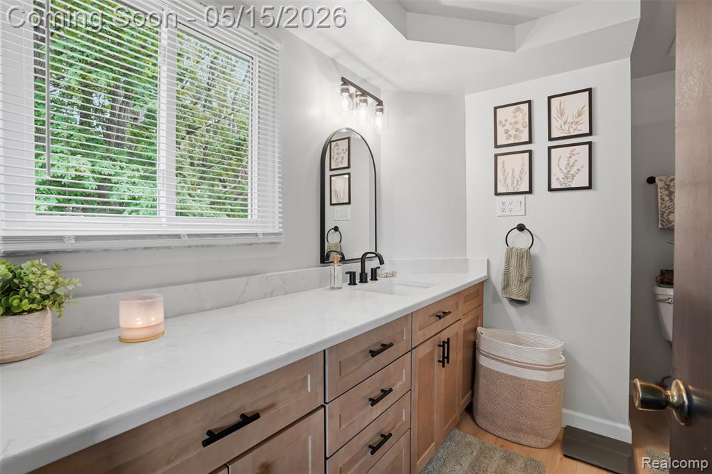 47129 Dunsany Road, Northville, MI 48167 — Photo 22