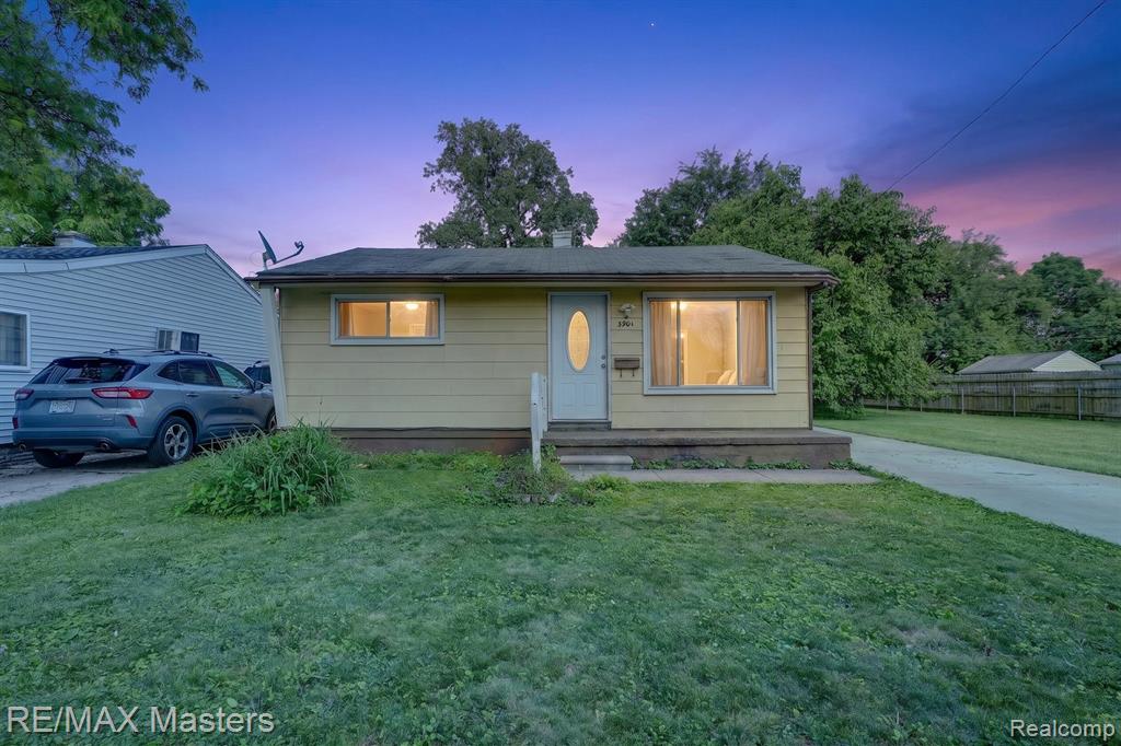 5901 Ziegler Street, Taylor, MI 48180 — front exterior