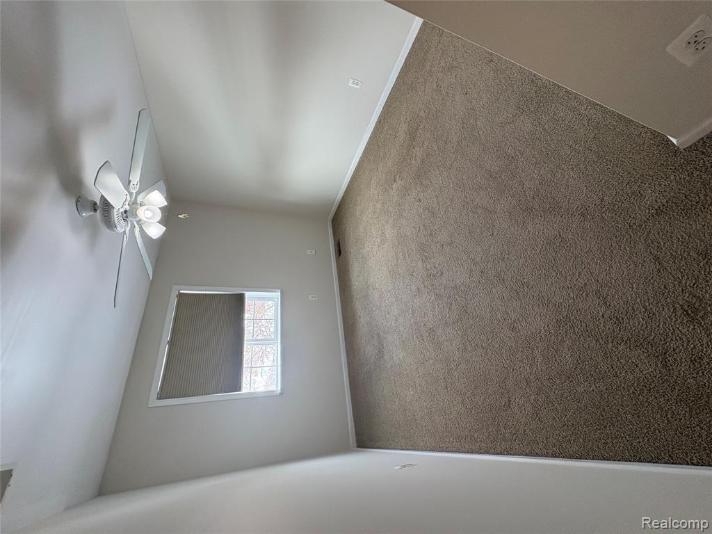 860 Eagle Heights Drive E, South Lyon, MI 48178 — Photo 7