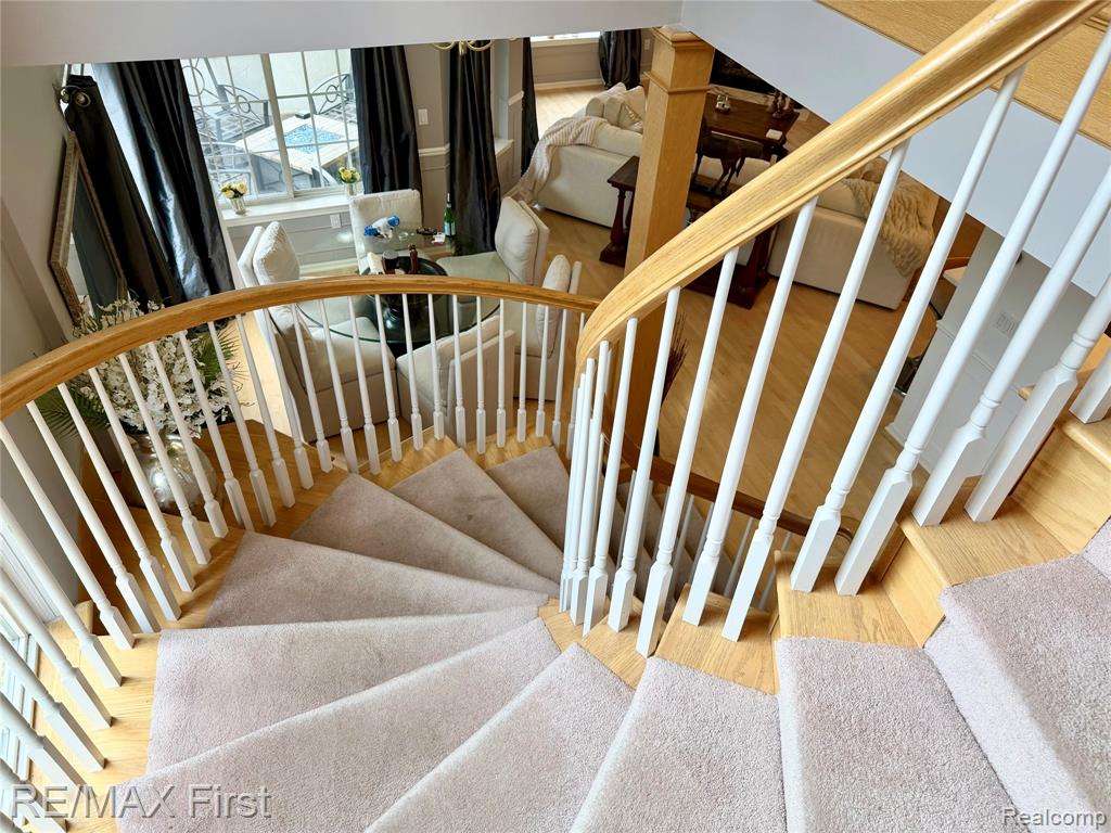 5998 Bella Vista Drive, West Bloomfield, MI — Photo 32