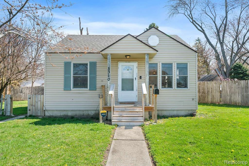 5310 LAFONTAINE Street, Detroit, MI 48236 — front exterior