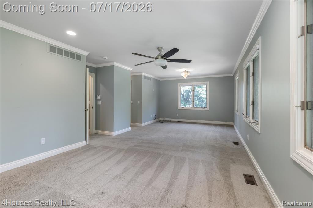 5717 Sussex Drive, Troy, MI 48098 — Photo 32