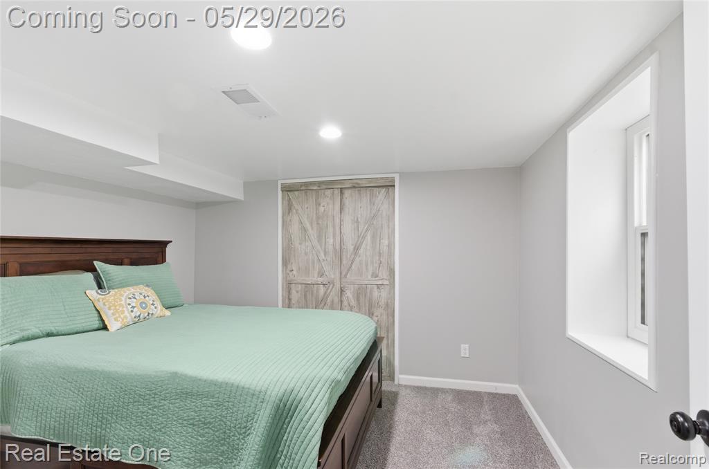 733 S Webik Avenue, Clawson, MI — Photo 36