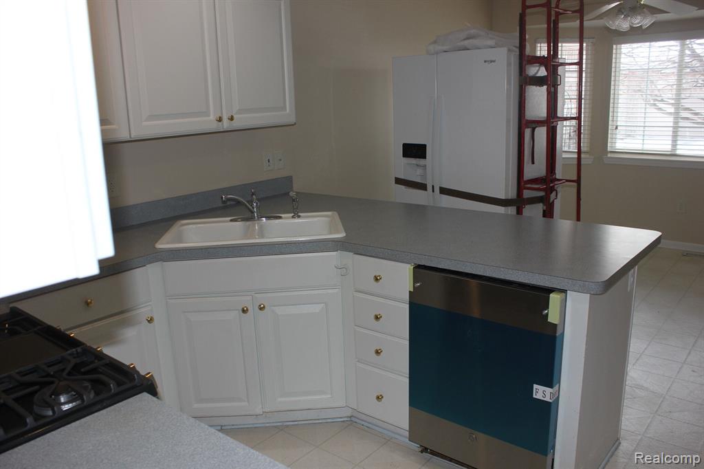 41205 CHANCELLOR, Clinton Twp, MI 48038 — Photo 21
