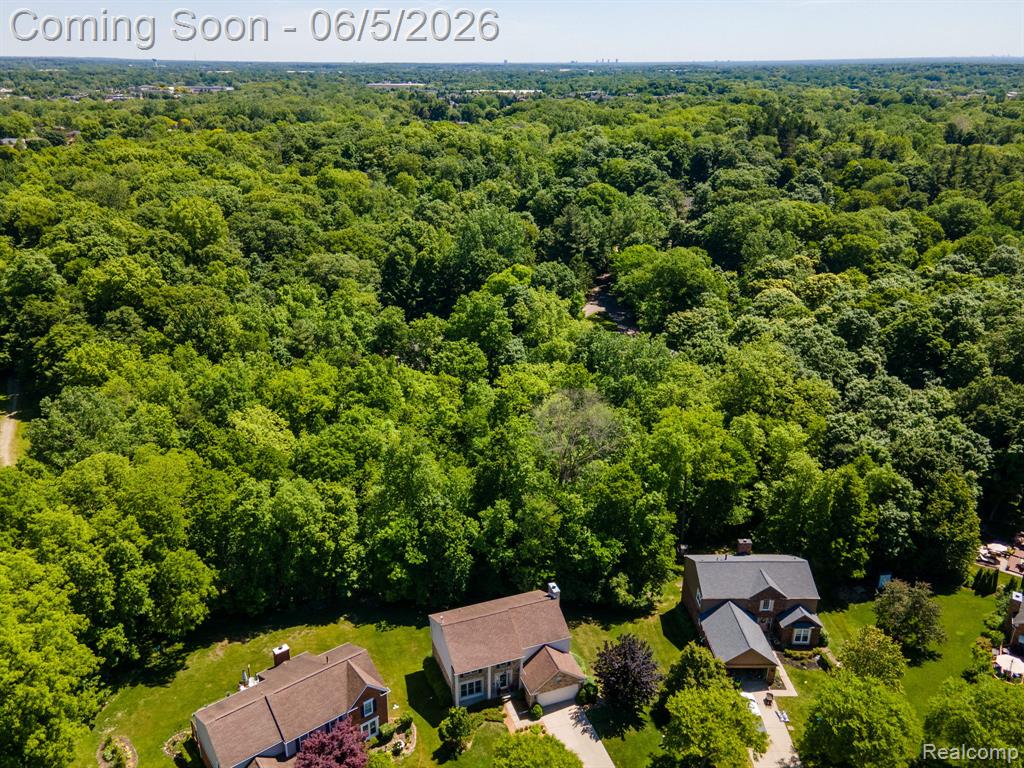 44828 Roundview Drive, Novi, MI — Photo 36