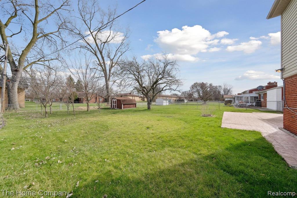 4473 Parkside Boulevard, Allen Park, MI 48101 — Photo 38