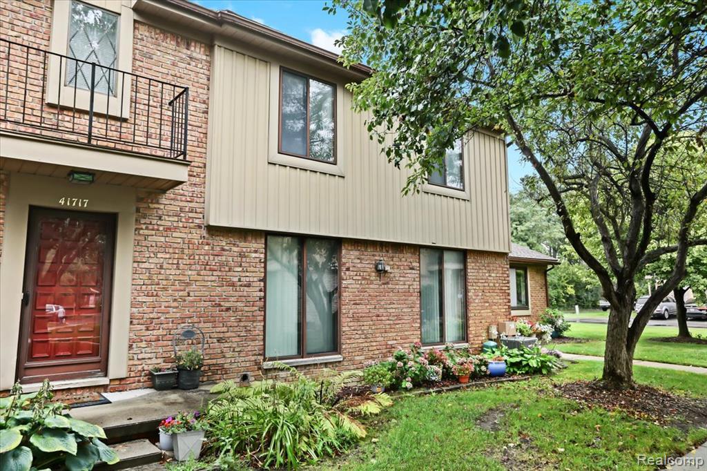 41715 Bedford Drive, Canton, MI 48187 — Photo 3