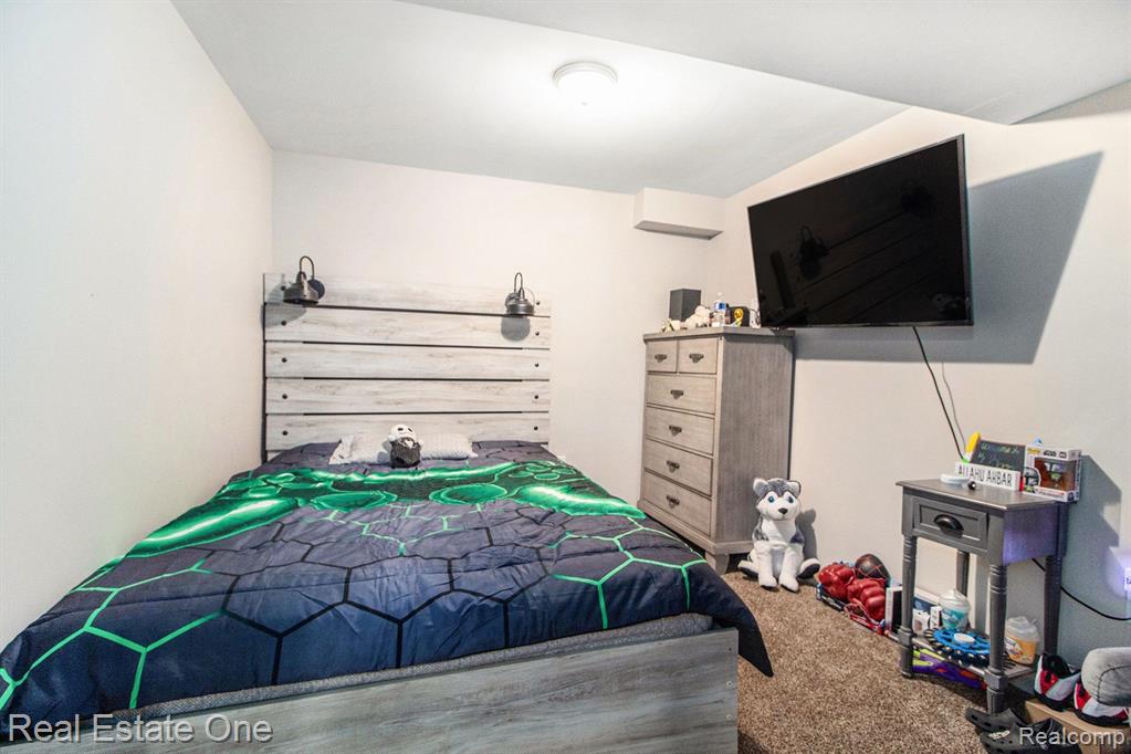 4666 CHERRY BLOSSOM Drive, Ypsilanti, MI 48197 — Photo 17