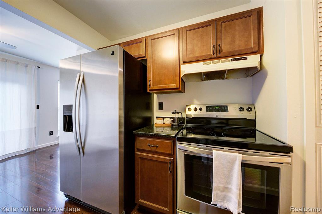 41324 NORTHWIND Drive, Canton, MI 48188 — Photo 5