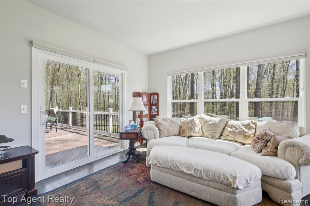 59419 DEER HAVEN Drive, South Lyon, MI 48178 — Photo 16